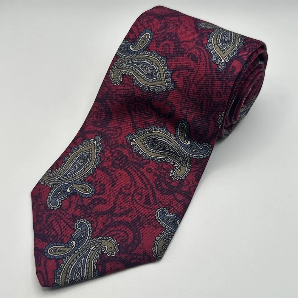 Liberty‎ of London 100% Silk Neck-Tie Red Blue Green Paisley Print Made In USA